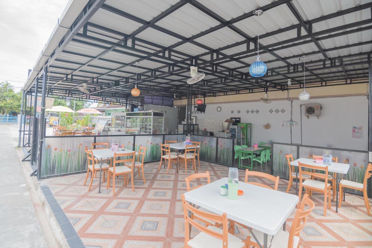 Reddoorz Near Sepinggan Airport Balikpapan 2 Hotel Kültér fotó